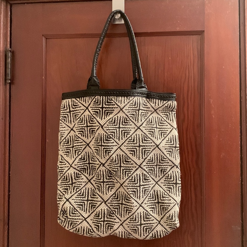 Beautiful embroidered medium tote